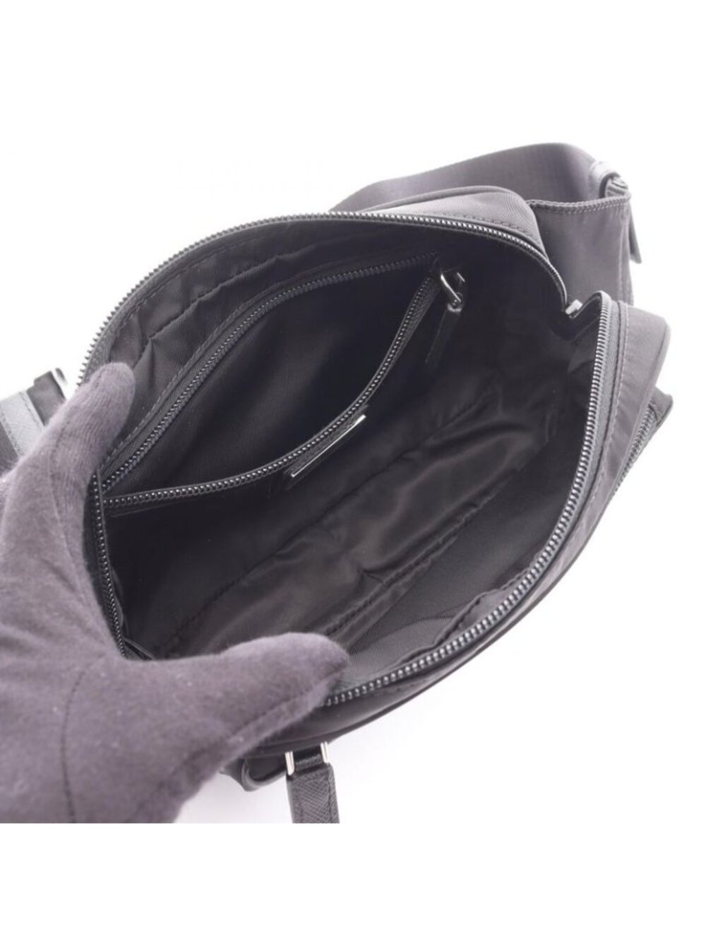 Prada Waist Bag Re-Nylon Black Nylon Saffiano Leather - Picture 3 of 4